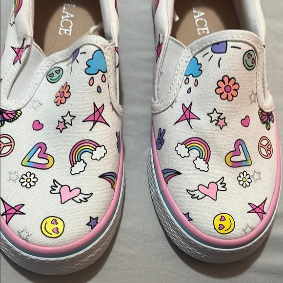 Place White and Pink Sneakers with Playful Prints - Picture 2 of 6